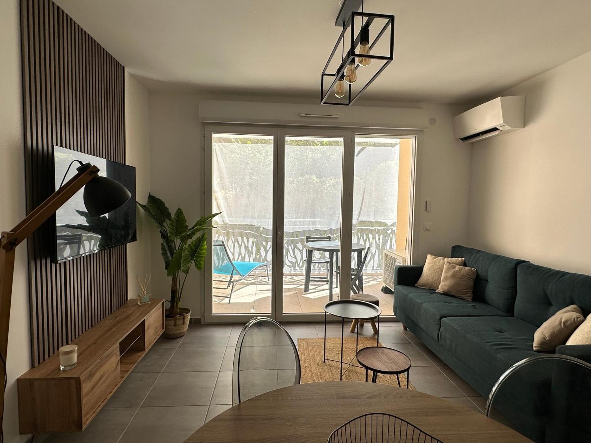 Bel Appartement Au Calme Avec Parking Ментона Екстериор снимка